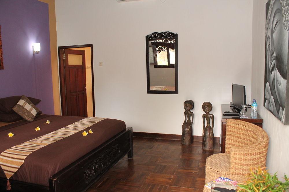 Bagaz Cottage Gili Trawangan Exterior photo