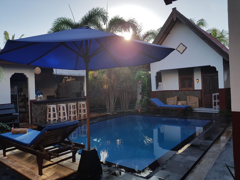 Bagaz Cottage Gili Trawangan Exterior photo
